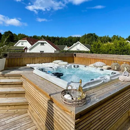 Sommeridyll I Larkollen Villaer *